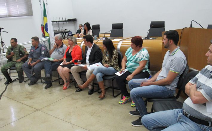Fórum Comunitário debate a situação dos animais em Araxá