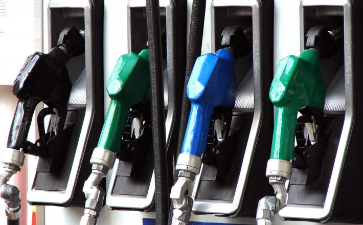 Governo dobra tributo e preço da gasolina pode aumentar R$ 0,41