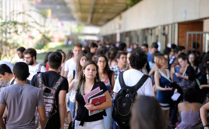 MEC libera R$ 347 milhões e eleva limite de empenho de universidades federais