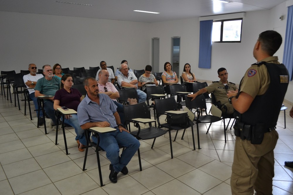 Rede de comércios protegidos realiza primeira reunião de 2018