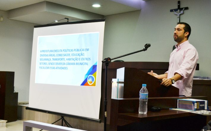 Raphael Rios fala sobre Poder Legislativo Municipal no Uniaraxá