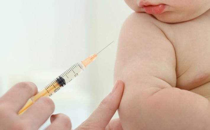 Vacinação contra pólio e sarampo atinge 51% da meta