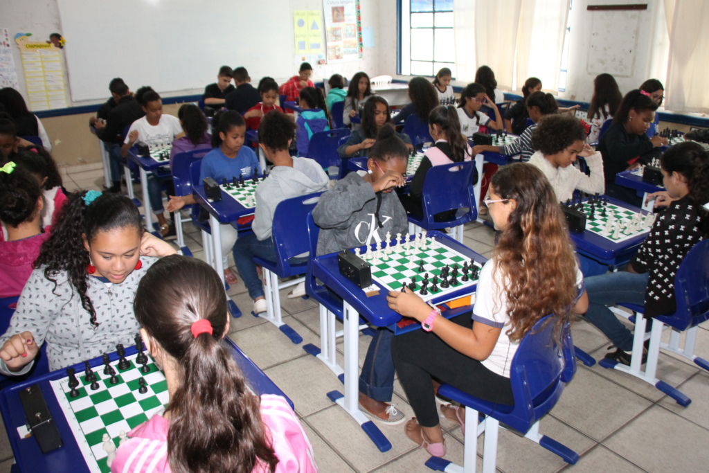 Xadrez araxaense está entre os dez melhores nos Jogos Escolares de Minas  Gerais