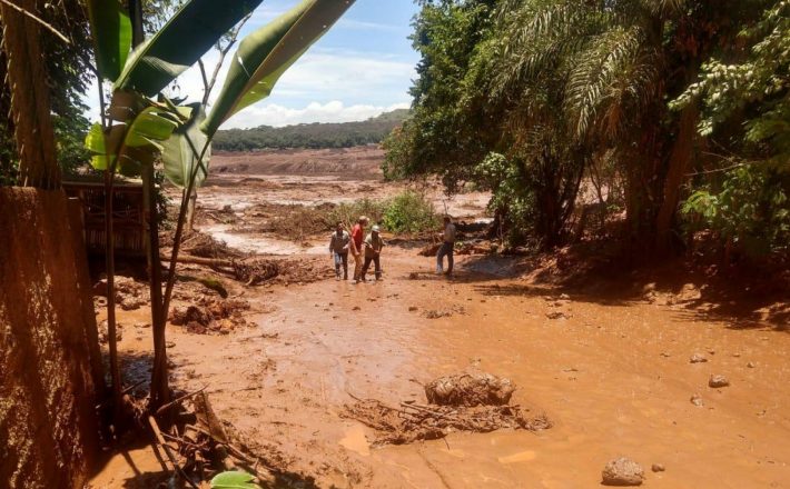 Barragem da Vale rompe em Brumadinho, Minas Gerais