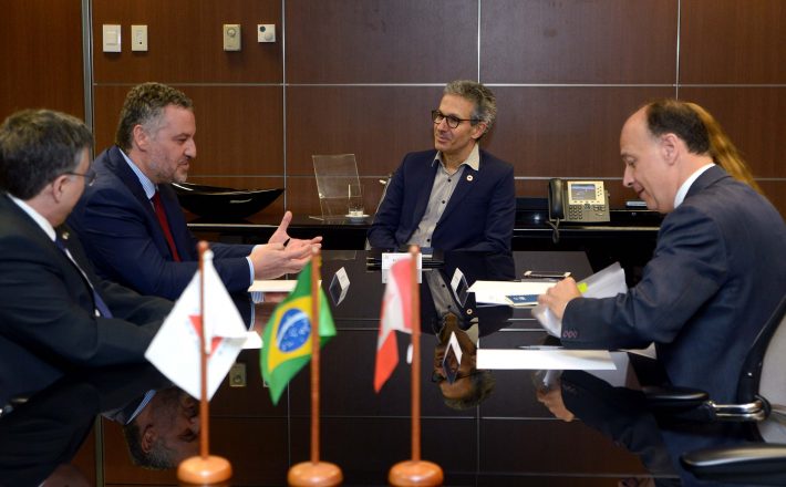 Governador Romeu Zema se reúne com embaixador do Canadá no Brasil