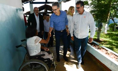 Governador Romeu Zema visita Apac de Itaúna e conhece modelo de recuperação de condenados em Minas Gerais