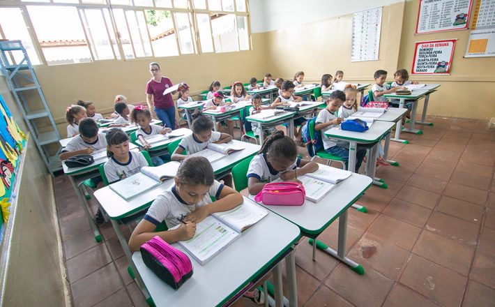 Araxá é a única cidade mineira que cumpre universalização do ensino fundamental