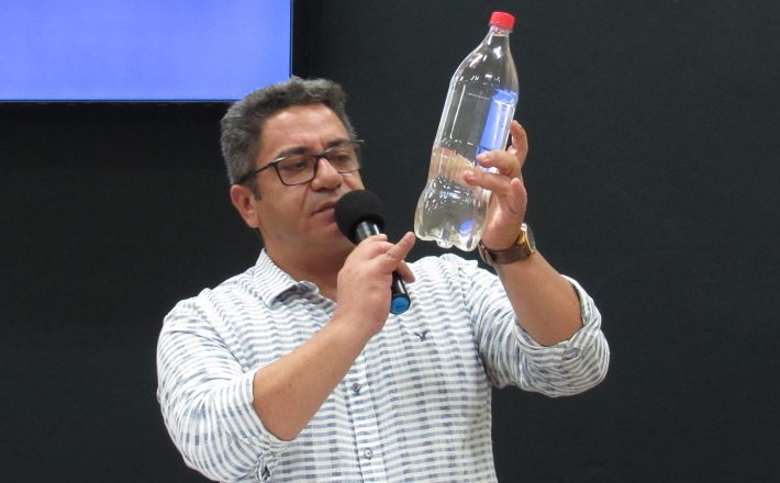 Robson Magela cobra Prefeitura sobre água fornecida para a Boca da Mata