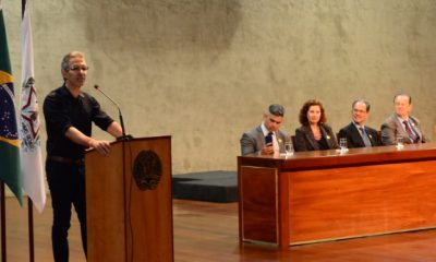 Governador Romeu Zema recebe 102 aprovados pelo Programa Transforma Minas