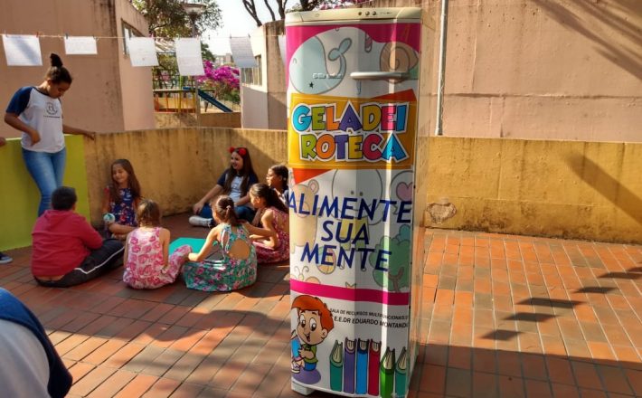 Projeto Geladeira Literária é implantado no Parque do Cristo com o apoio da Prefeitura