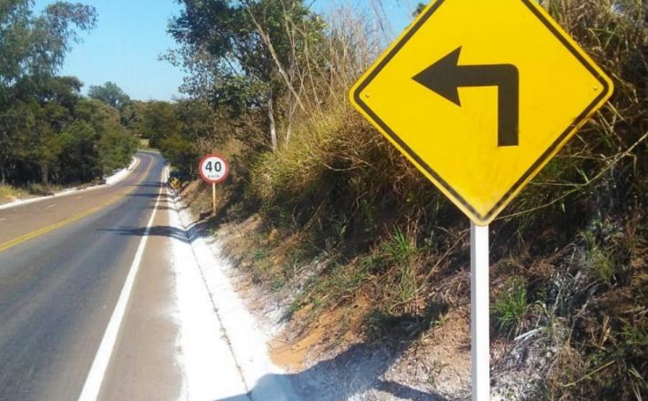 Rodovias do Alto Paranaíba ganham 750 novas placas de sinalização