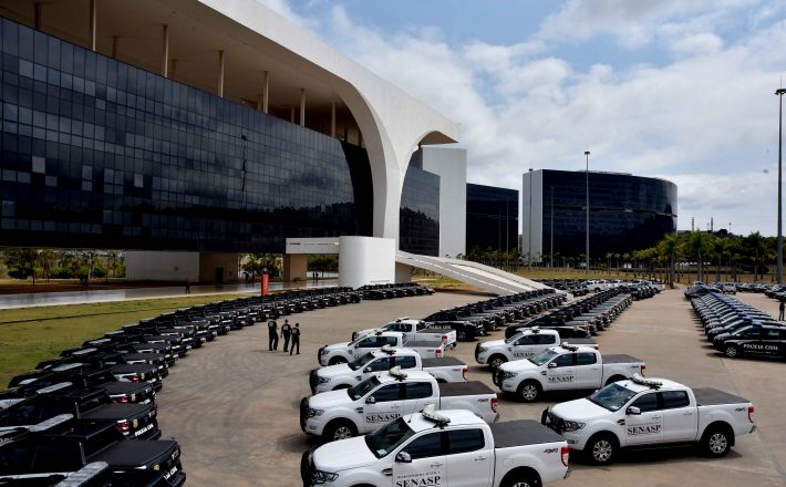 Governo reduz R$ 23,8 milhões da despesa anual com frota de veículos