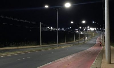 Prefeitura implanta iluminação de led na Hitalo Ross
