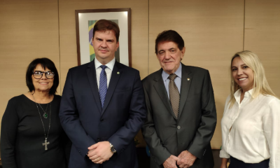 Prefeito Aracely recebe Medalha Mérito Legislativo e participa de reuniões em Brasília