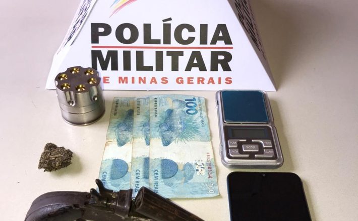 Polícia Militar prende autores e apreende drogas em Campos Altos/MG