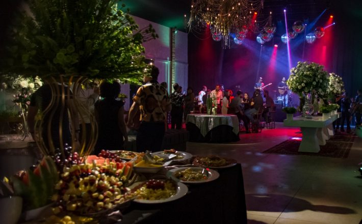 Em noite especial, Portinari Festas e Eventos é inaugurado em Araxá