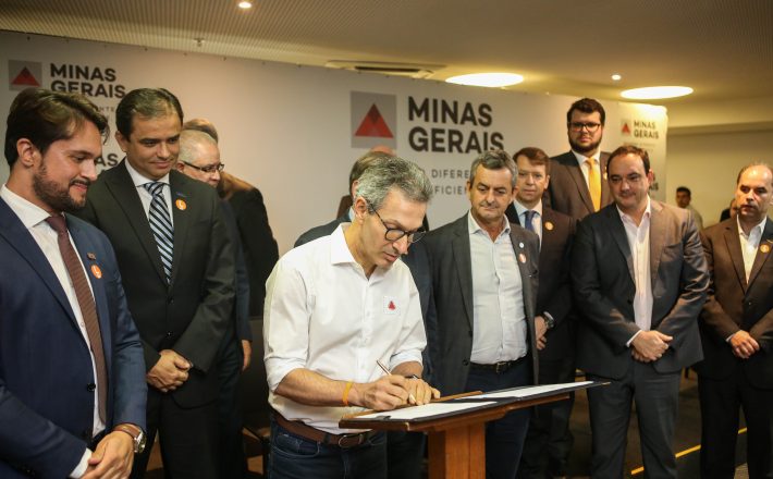 Romeu Zema lança programa Minas Livre Para Crescer