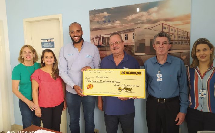 Araxá Rodeio Show: empresa parceira faz doação à Santa Casa