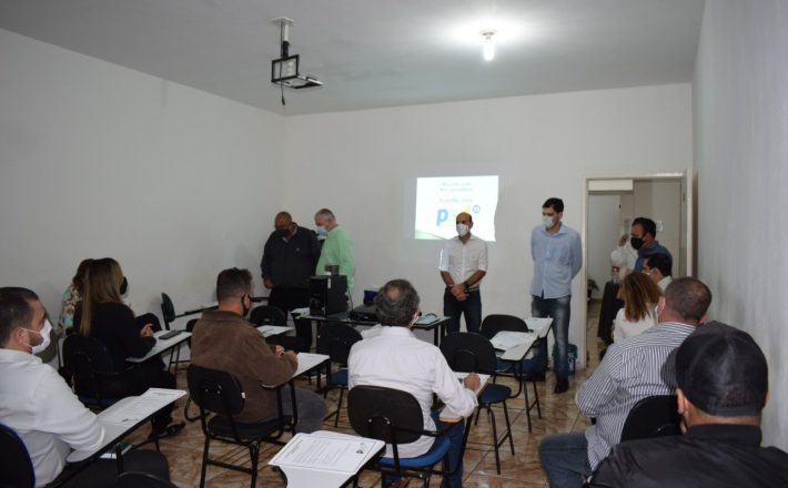 PSD/Araxá faz reunião de trabalho com pré-candidatos a Vereador