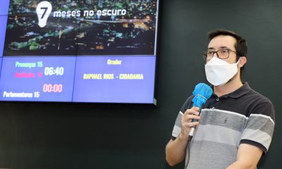 Raphael Rios volta a cobrar manutenção da iluminação pública; Araxá já está há 7 meses sem o serviço