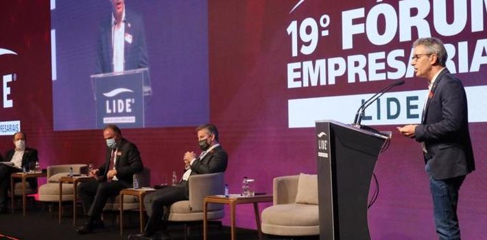 Romeu Zema destaca trabalho de Minas na atração de investimentos durante Fórum Empresarial Lide