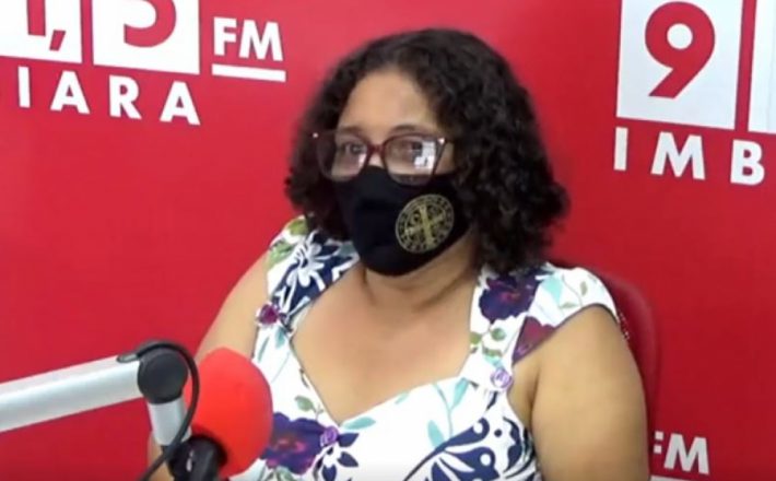 Professora Leni lançou sua candidatura a vereadora em Araxá por sentir insatisfação