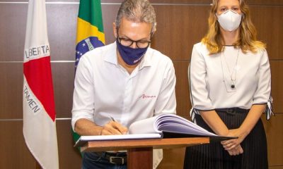 Governador empossa Luísa Barreto como nova secretária de Planejamento e Gestão