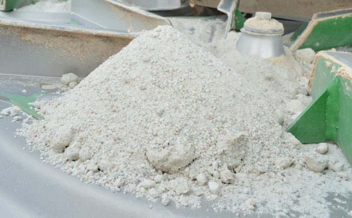 Prefeitura viabiliza distribuição de calcário aos produtores rurais