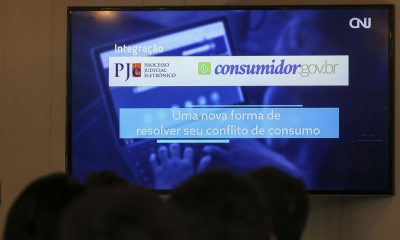 Governo federal disponibiliza a plataforma consumidor.gov.br