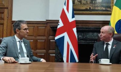 Romeu Zema debate parcerias e negócios com representante do governo britânico