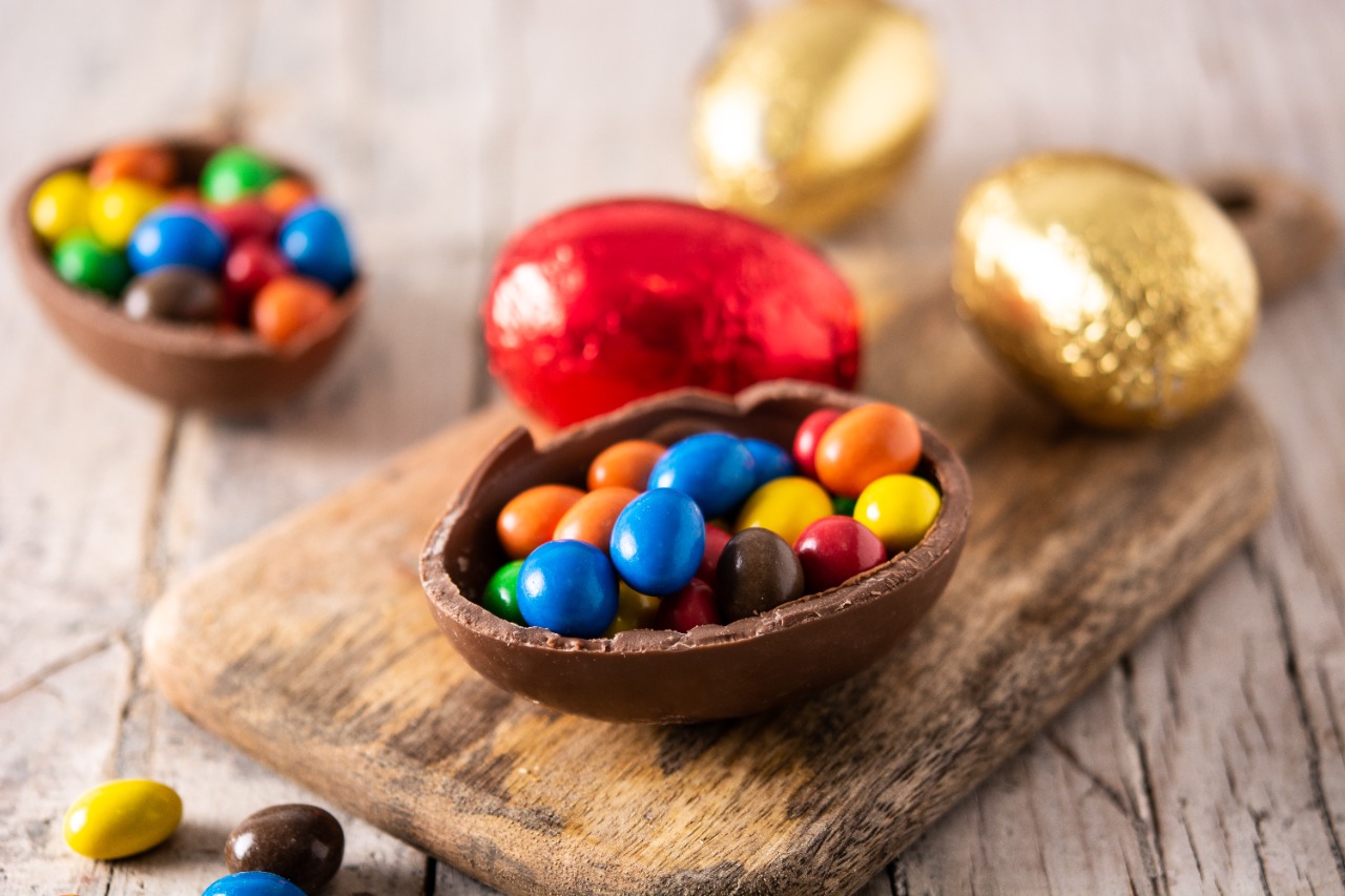 Setor de chocolates pode ter aumento de vendas na Páscoa, explica economista