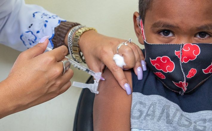 Prefeitura de Araxá leva vacinas do calendário infantil para comunidades rurais