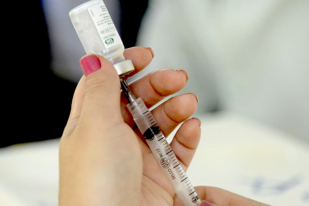 Araxá amplia vacina contra a gripe para toda a população