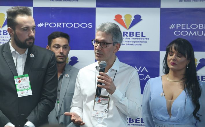 Governador participa de posse da diretoria da Verbel no congresso da AMM