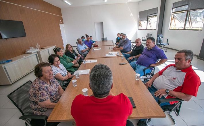 Prefeitura de Araxá assina mais de R$ 270.000 em convênios com sete entidades