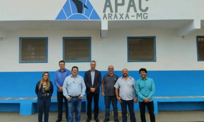 Uniaraxá participa de visita técnica à APAC