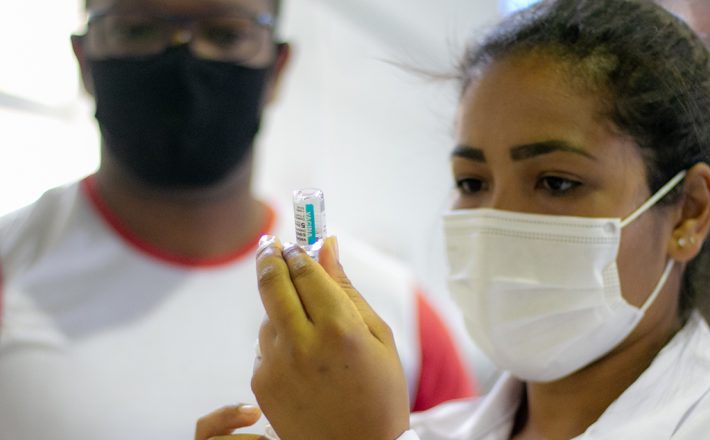 Araxá convoca crianças 3+ para vacina contra a Covid-19 nesta terça-feira (13) na Unicentro