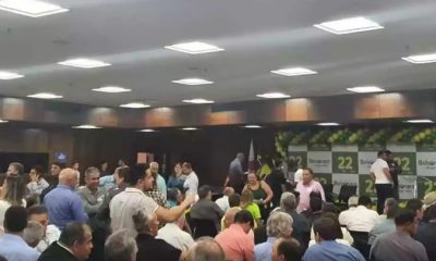 Mais de 600 prefeitos mineiros se juntam a Zema em campanha para Bolsonaro.