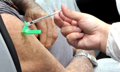 Saúde convoca população 40+ para quarta dose da vacina contra a Covid-19 nesta quarta (5)