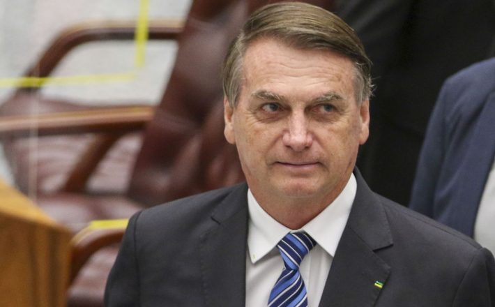 Ex-presidente Bolsonaro é internado em hospital nos EUA