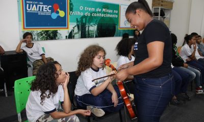 Projeto Encantos contempla 160 alunos de Araxá com o ensino gratuito sobre música