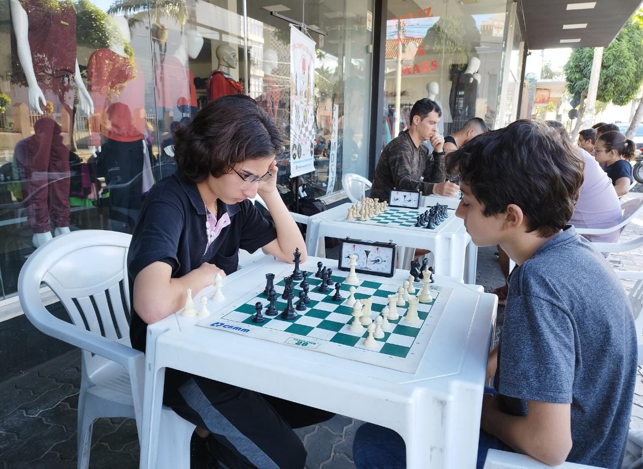 Fase promove quinta edição do curso de formação em xadrez para servidores -  Site FASE