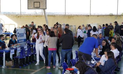 Prefeitura no bairro contempla famílias com escrituras definitivas no bairro Abolição