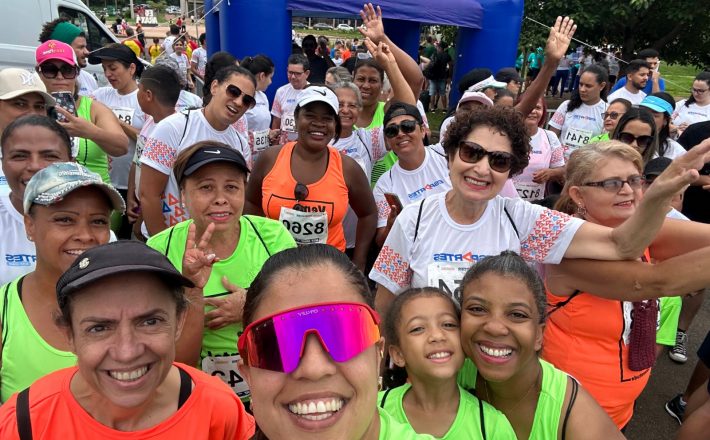 Equipe de projeto da Secretaria Municipal de Esportes se destaca em corrida de rua e caminhada no fim de semana