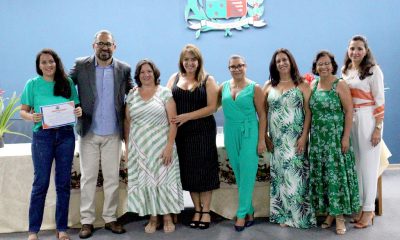 Secretaria de Educação certifica professores da Rede Municipal que alcançaram metas educacionais durante o ano letivo