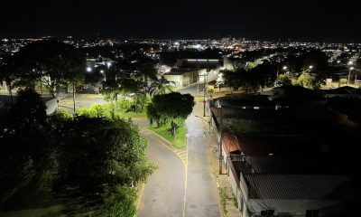 ARAXÁ CIDADE LUZ: Mais de 75% da cidade já está coberta com iluminação em LED