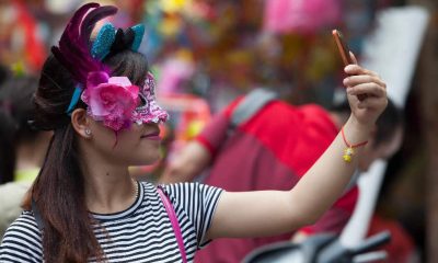 Roubo de celular: como cuidar do seu aparelho no Carnaval