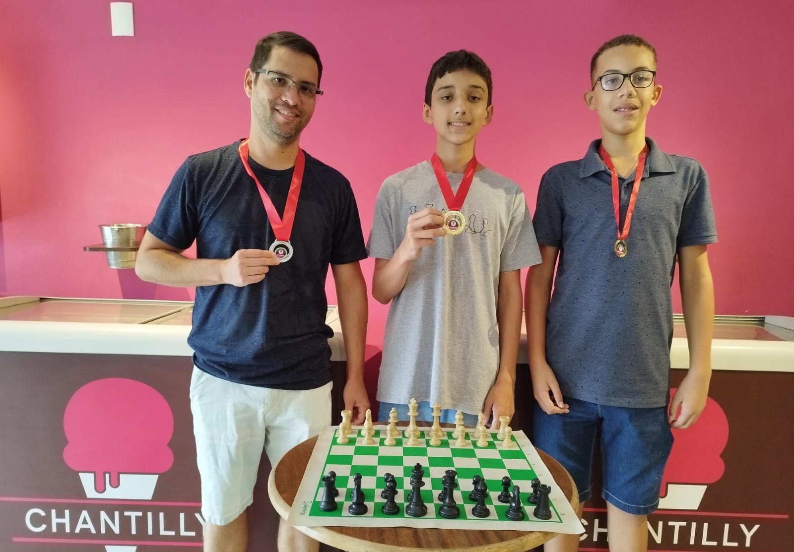 Edgard é campeão da 23ª Copa Chantilly de Xadrez